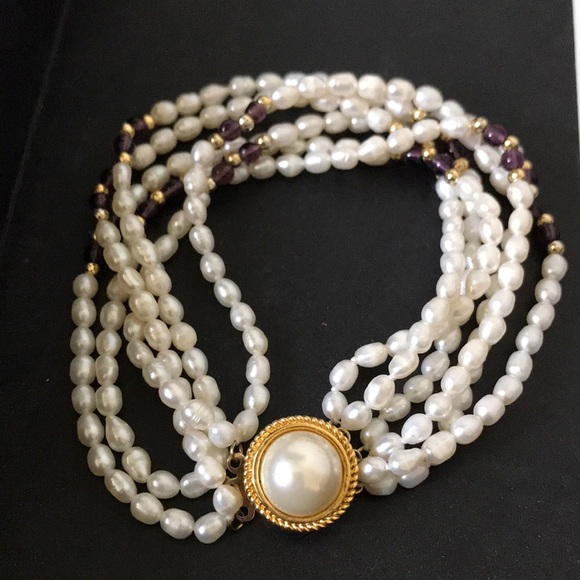 Jewelry - Freshwater pearls and amethyst bracelet